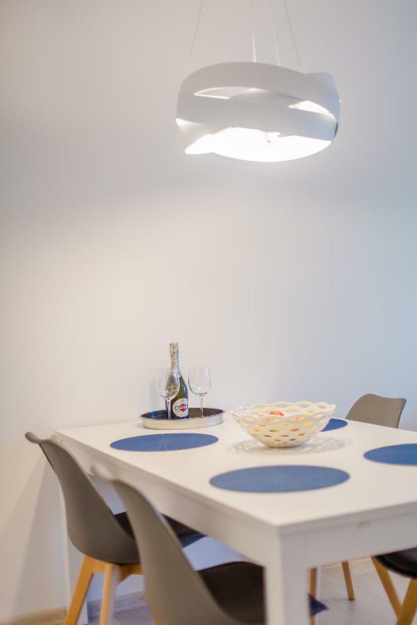 Dp Apartament Polanki Park 코워브제크 외부 사진
